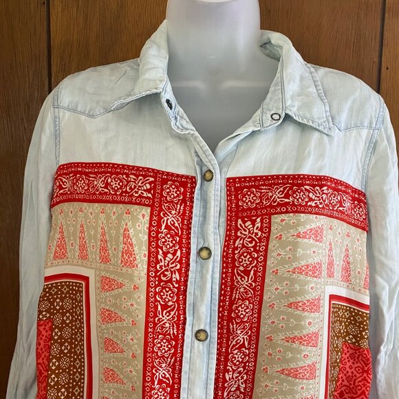 Lucky Brand Shirt Women's M Blue Red Patchwork Pearl Snap Western Rodeo‎ Cowboy - Picture 2 of 9